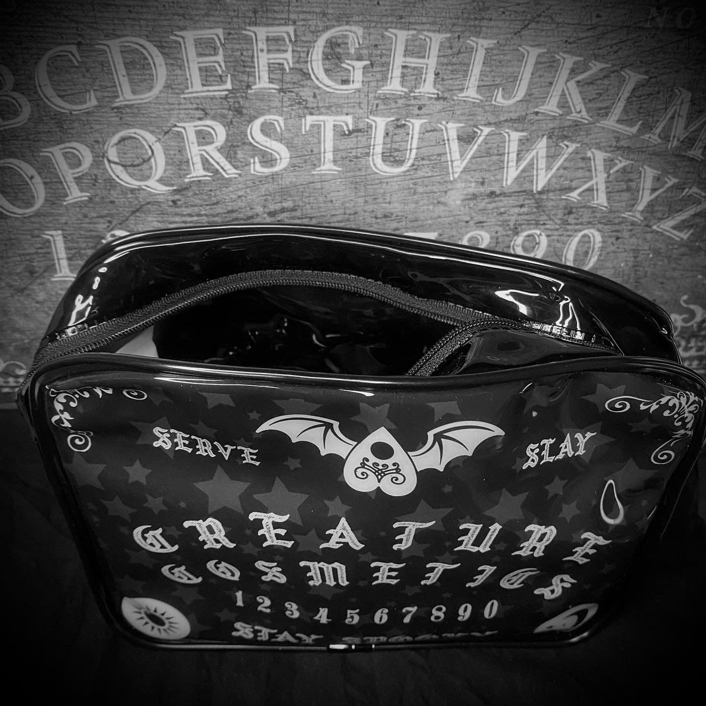 STRANGE SPIRIT BOARD BAG